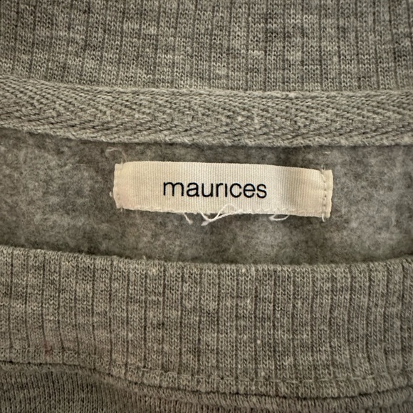 Oversized gray crewneck graphic sweatshirt - Picture 5 of 6